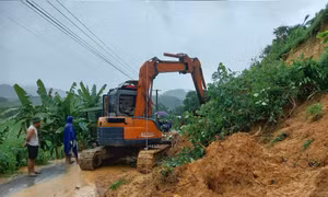 Công bố tình huống khẩn cấp sạt lở đồi đất tại thôn Lùm Nưa, xã Vạn Xuân (Thanh Hóa)