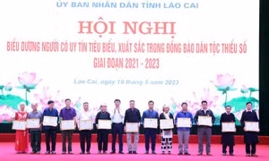 Người uy tín có đóng góp tích cực vào phát triển kinh tế - xã hội ở Lào Cai