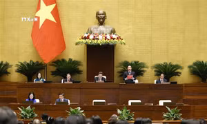 Nhìn lại Kỳ họp thứ 7, Quốc hội khóa XV: Quyết sách kịp thời - động lực thúc đẩy phát triển kinh tế-xã hội