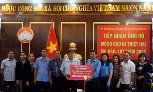 Quảng Nam tiếp nhận sự hỗ trợ, giúp đỡ người dân vùng bị bão lũ