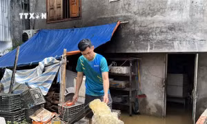 Cuộc sống nhiều gia đình ở Cao Bằng xáo trộn vì mưa lũ