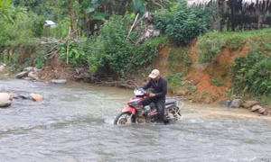 Nghệ An: Nhịp sống bản Na Ngân sau 4 ngày cô lập giữa đại ngàn Pù Huống