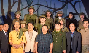 Câu chuyện về Bác được Nhà hát kịch Việt Nam công diễn tại Y Tý (tỉnh Lào Cai). Ảnh: daidoanket.vn
