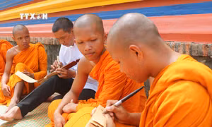 Kinh lá buông - “báu vật” của đồng bào Khmer An Giang