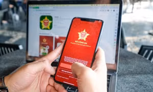 Cảnh giác lừa đảo mạo danh công an yêu cầu tải, cài ứng dụng VNeID giả mạo