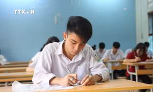 Thi tốt nghiệp Trung học Phổ thông 2025: Điều chỉnh kịp thời, phù hợp với Chương trình mới