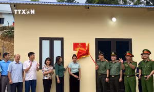 Các hộ dân bị thiệt hại do lũ quét ở Mường Pồn (Điện Biên) đã có nhà mới