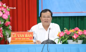 Lãnh đạo tỉnh Trà Vinh đối thoại với cán bộ, nông dân để phát triển hiệu quả kinh tế nông nghiệp