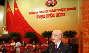 Đồng chí Nguyễn Phú Trọng, Tổng Bí thư Ban Chấp hành Trung ương Đảng, Chủ tịch nước CHXHCN Việt Nam đọc Báo cáo chính trị của Ban Chấp hành Trung ương Đảng khóa XII và các văn kiện trình Đại hội. Ảnh: TTXVN