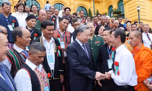 Chủ tịch nước Tô Lâm gặp mặt người có uy tín tiêu biểu trong đồng bào dân tộc