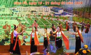 Sôi nổi Ngày hội văn hóa các dân tộc huyện Nậm Pồ lần thứ II