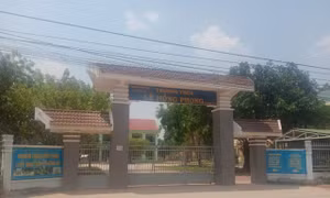 Điều tra nguyên nhân một nữ sinh bất ngờ tử vong