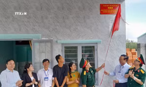 Đưa vào sử dụng nhà điểm dân cư liền kề chốt dân quân biên giới ở huyện Bù Đốp