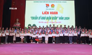Tuyên dương 70 "Chiến sỹ nhỏ Điện Biên"