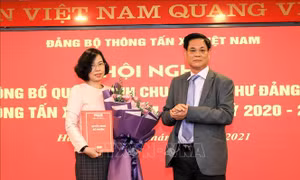 Công bố quyết định chuẩn y bà Vũ Việt Trang làm Bí thư Đảng ủy Thông tấn xã Việt Nam