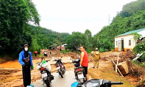 Điện Biên phân luồng giao thông tạm thời trên tuyến Quốc lộ 12