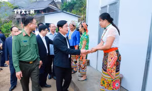 Nghệ An quyết tâm xóa bỏ hoàn toàn nhà tạm, nhà dột nát cho hộ nghèo, hộ cận nghèo