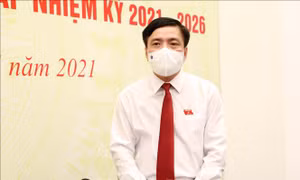 Tổng Thư ký, Chủ nhiệm Văn phòng Quốc hội, Chánh Văn phòng Hội đồng Bầu cử Quốc gia Bùi Văn Cường trả lời phỏng vấn các cơ quan thông tấn, báo chí. Ảnh: Phạm Kiên - TTXVN