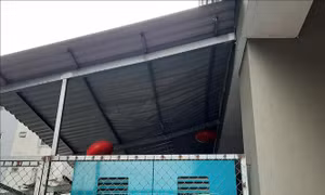 Cháu bé rơi từ tầng 13 sức khỏe dần ổn định