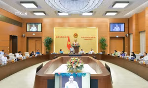 Bế mạc Phiên họp thứ 37 của Ủy ban Thường vụ Quốc hội