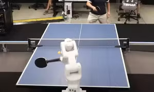 Google công bố robot chơi bóng bàn cấp độ nghiệp dư