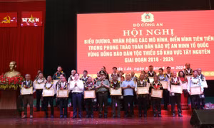 Nhân rộng điển hình tiên tiến trong phong trào Toàn dân bảo vệ an ninh Tổ quốc ở Tây Nguyên