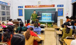 Lớp học đặc biệt ở làng Kret Krot