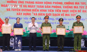 Mít tinh hưởng ứng Tháng hành động, phòng, chống ma túy