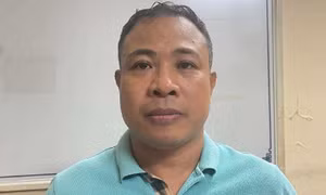Bị can Nghiêm Quang Minh (sinh năm 1979 ở phường Yên Hòa, quân Cầu Giấy, Hà Nội) là chủ của chung cư mini nơi xảy ra vụ cháy. Ảnh: TTXVN phát