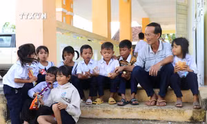 Miệt mài “gieo chữ” ở vùng cao Phú Yên