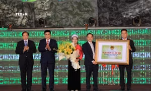 Phó Thủ tướng Lê Thành Long dự Khai mạc Tuần Văn hóa - Du lịch tỉnh Hòa Bình năm 2024