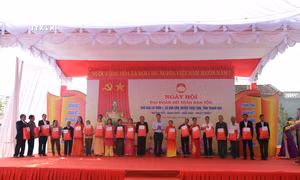 Phó Thủ tướng Chính phủ Lê Thành Long dự Ngày hội Đại đoàn kết toàn dân tộc tại huyện Triệu Sơn
