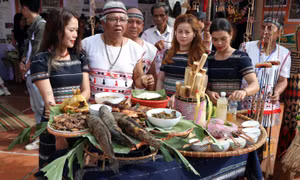 Những món ăn đặc trưng của dân tộc K’Ho (Lâm Đồng). Ảnh: Khoa Chương - TTXVN