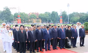 79 năm Cách mạng tháng Tám và Quốc khánh 2/9: Lãnh đạo Đảng, Nhà nước vào Lăng viếng Chủ tịch Hồ Chí Minh