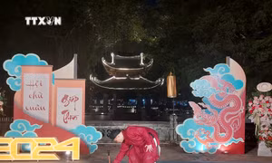 Tôn vinh truyền thống hiếu học tại Hội chữ Xuân Giáp Thìn 2024