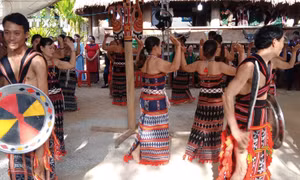 Thôn A Liêng - Điểm sáng trong giảm nghèo bền vững dưới chân dãy Trường Sơn