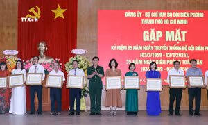 Gặp mặt, biểu dương cán bộ, chiến sỹ Biên phòng Thành phố Hồ Chí Minh
