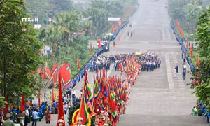 Thủ tướng Phạm Minh Chính dự Quốc Giỗ, dâng hương các Vua Hùng