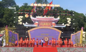Lễ hội đền Bảo Hà thu hút hàng ngàn du khách tham dự
