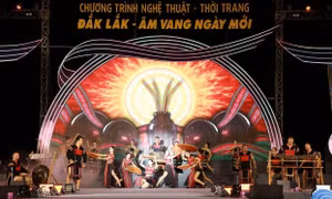 'Đắk Lắk - Âm vang ngày mới'