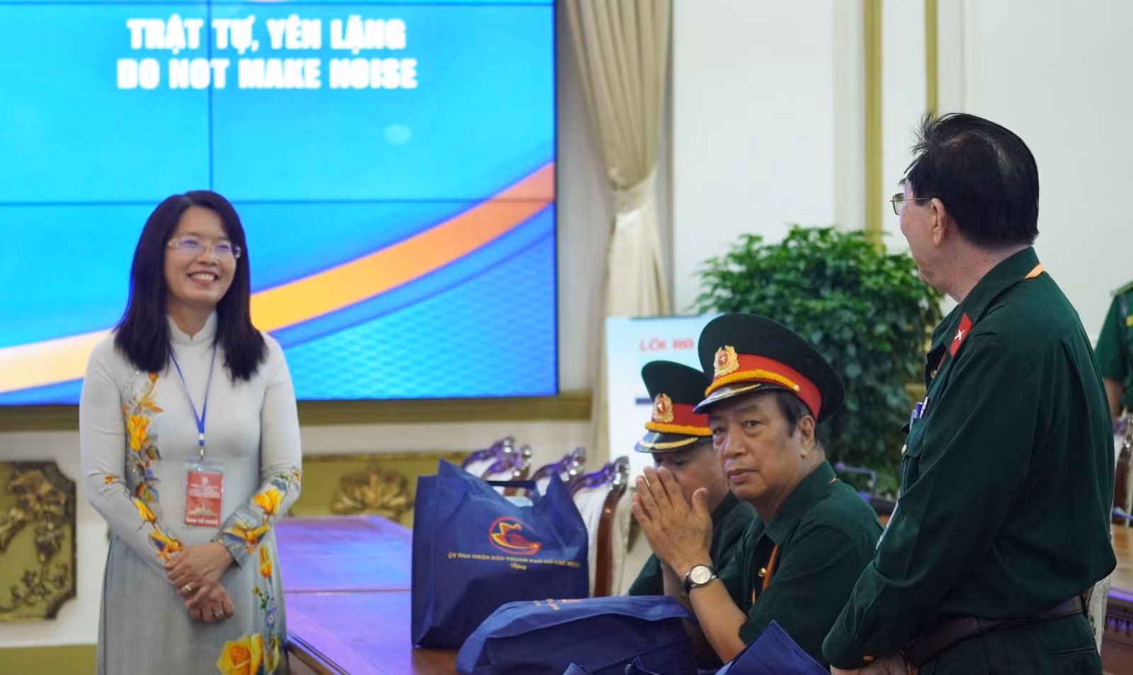 Chú thích ảnh