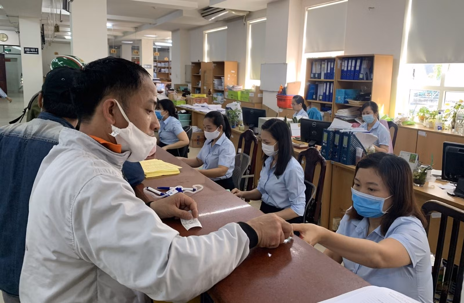 Chú thích ảnh
