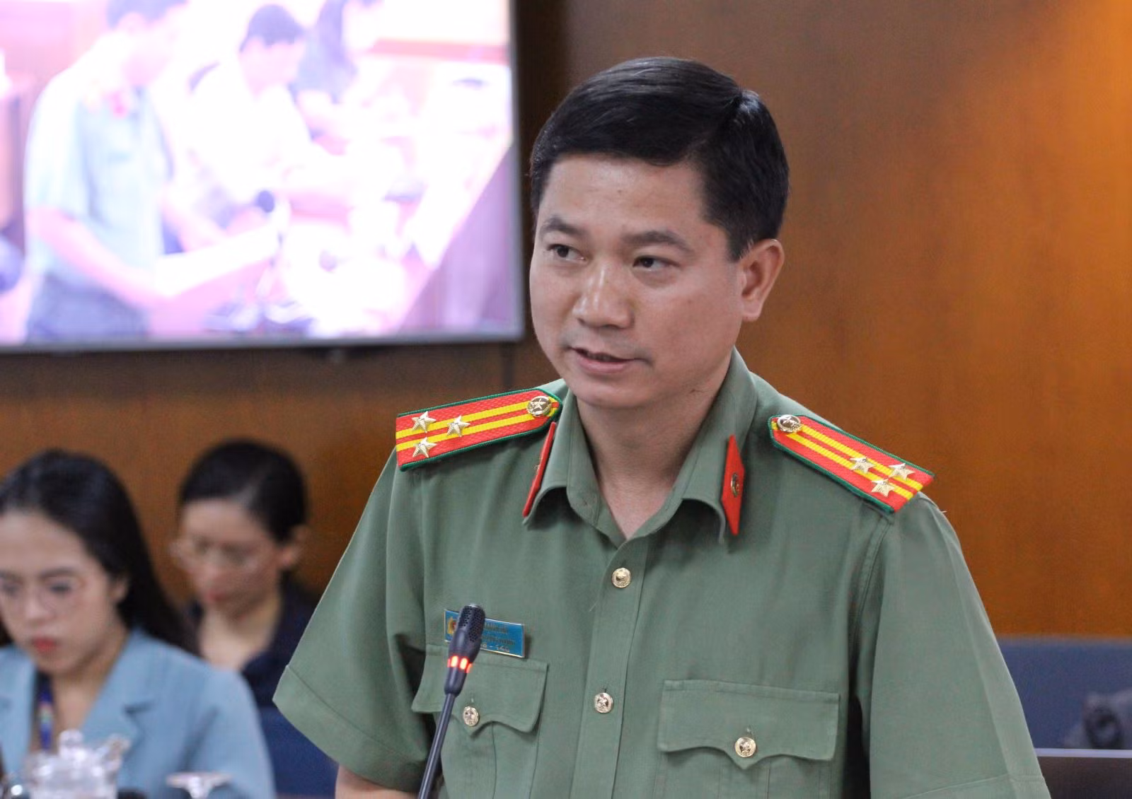Chú thích ảnh