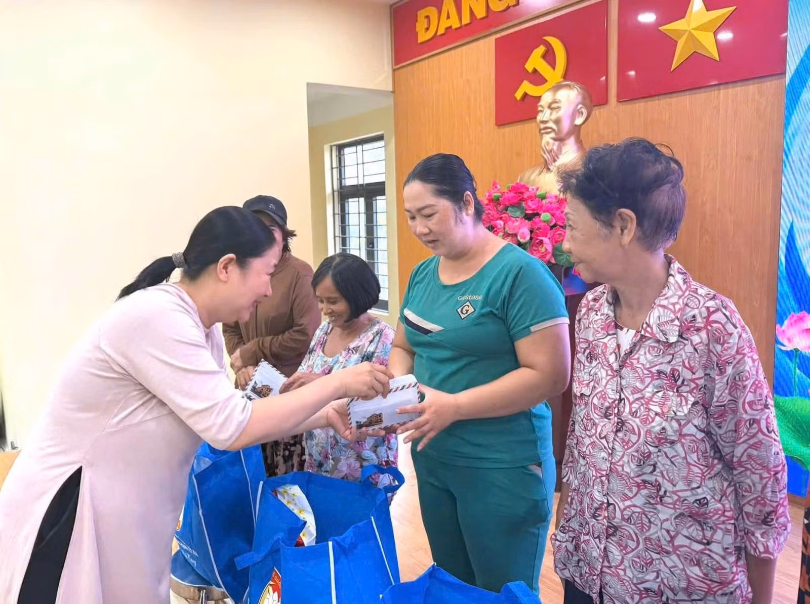 Chú thích ảnh