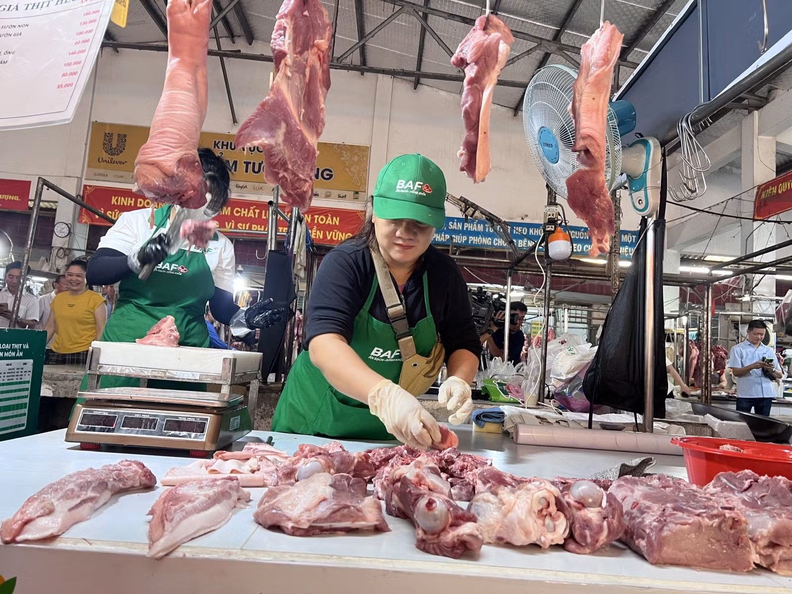 Chú thích ảnh