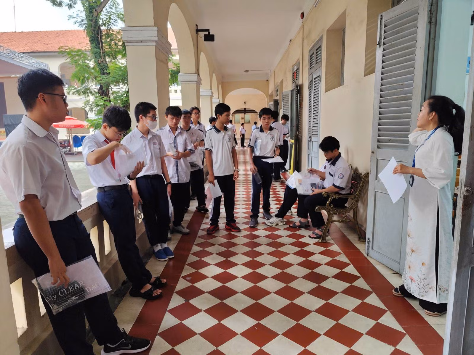 Chú thích ảnh