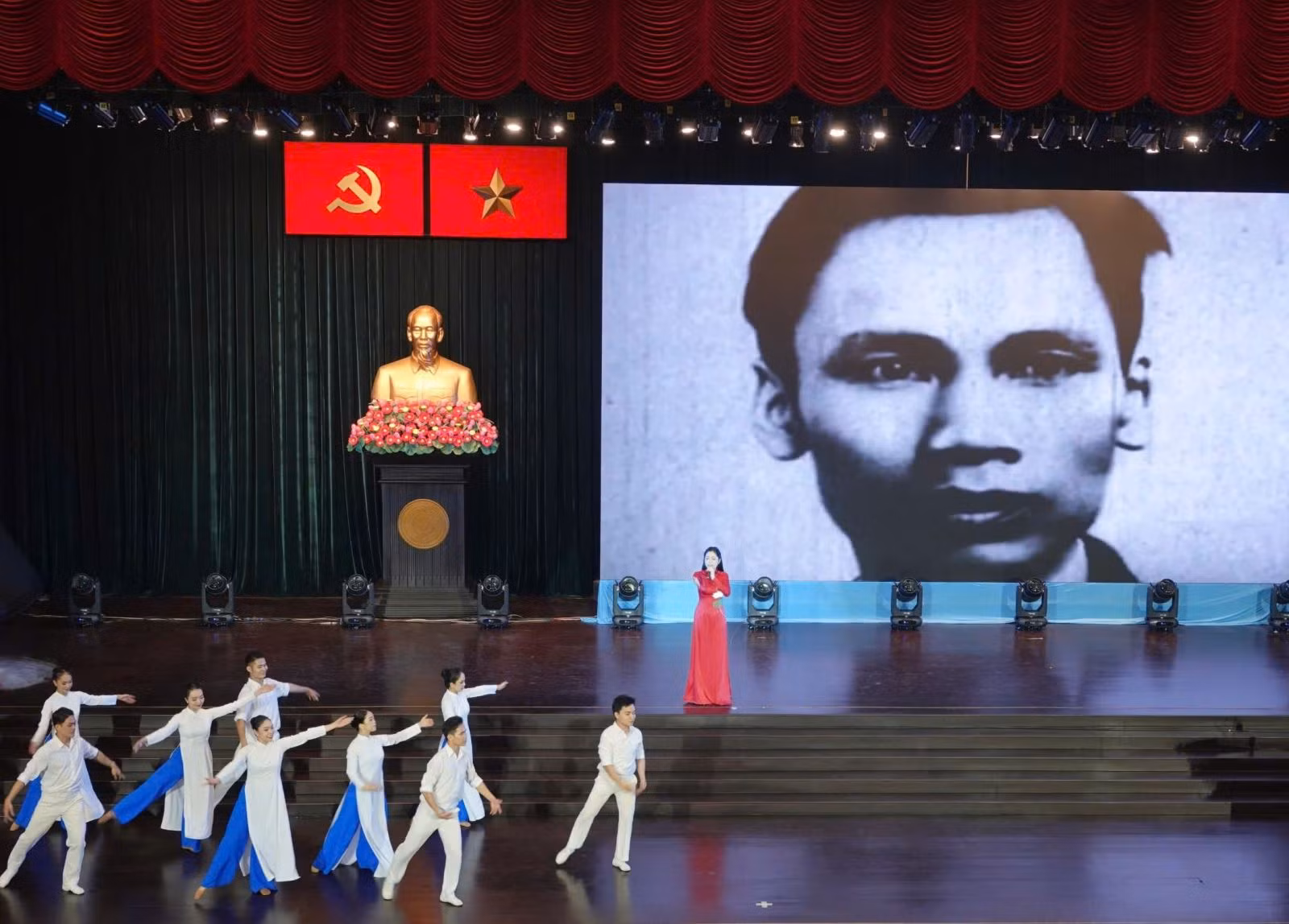 Chú thích ảnh