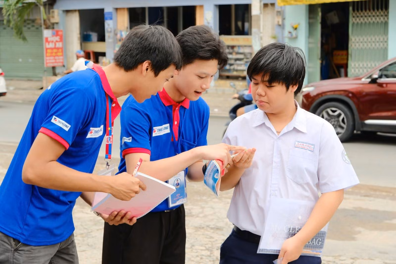 Chú thích ảnh