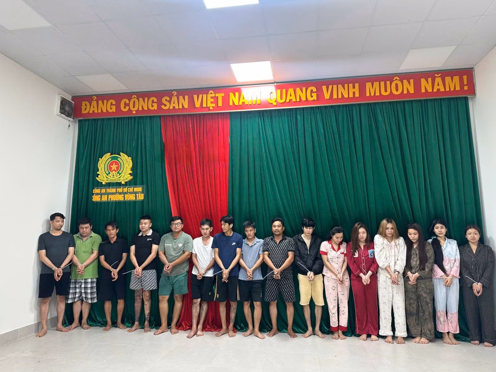 Chú thích ảnh