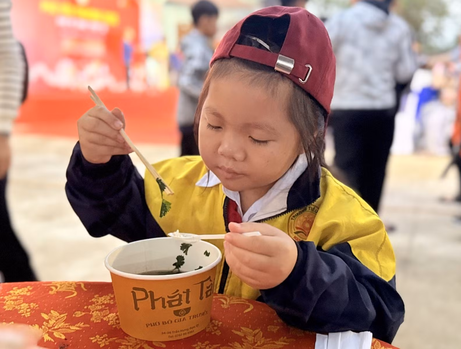 Chú thích ảnh